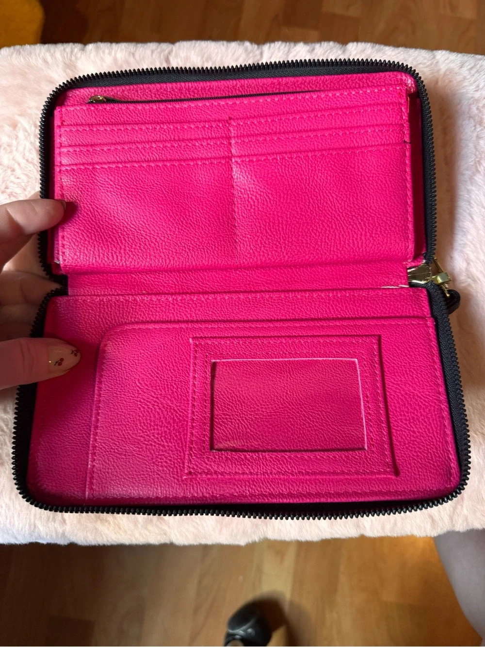 Betsey Johnson Black Embossed Lip Print Wristlet Wallet with Gold Accent